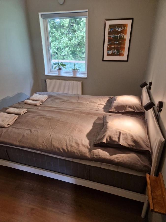 Lantlig Villa Utanfoer Uppsala Alunda Dış mekan fotoğraf