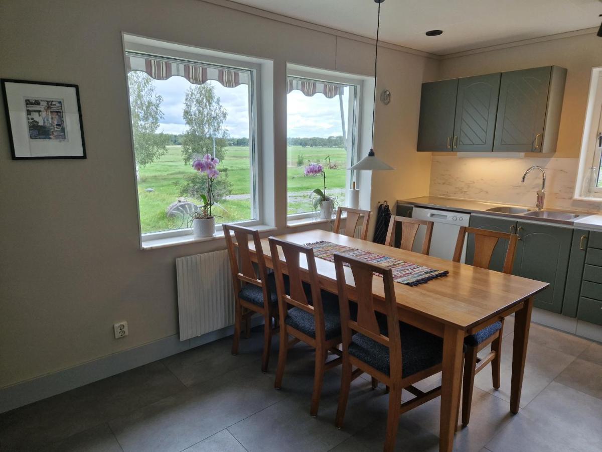 Lantlig Villa Utanfoer Uppsala Alunda Dış mekan fotoğraf