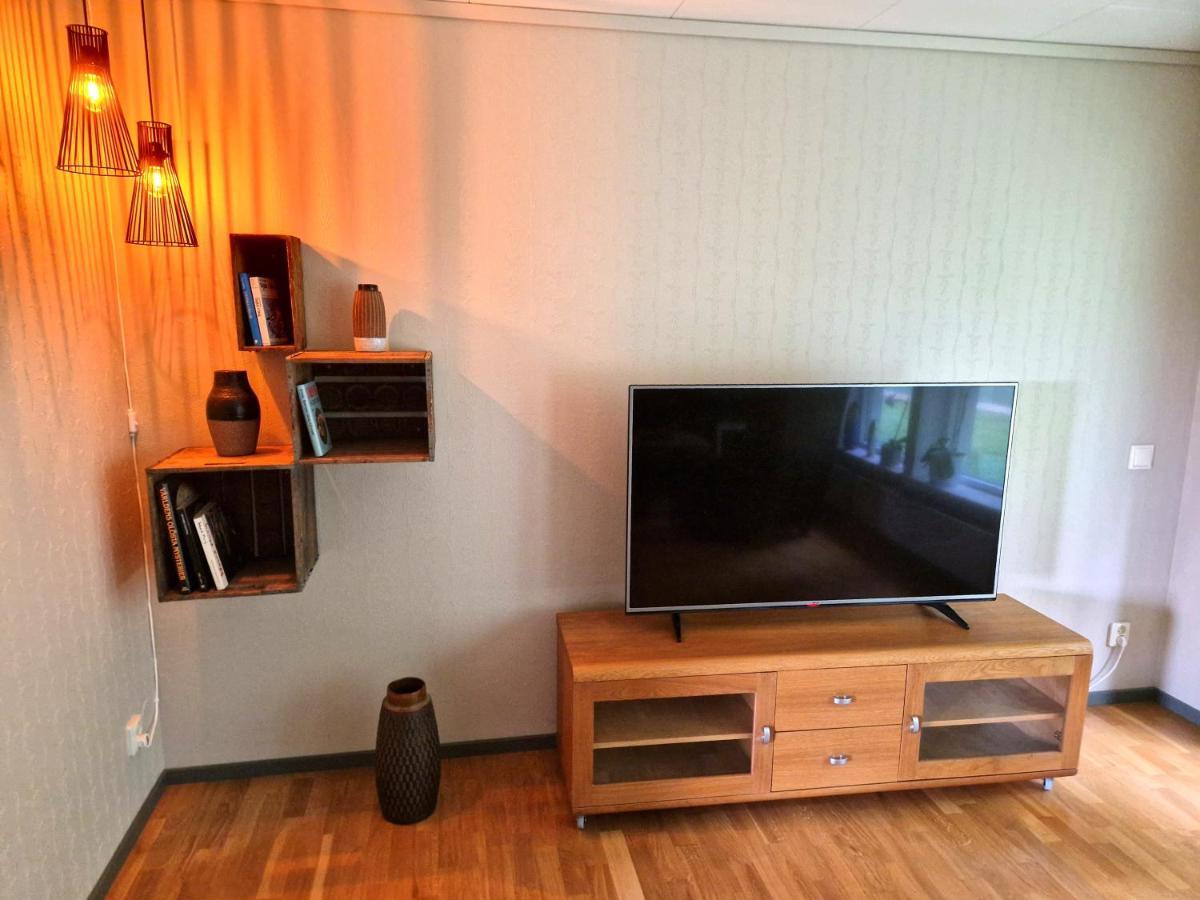 Lantlig Villa Utanfoer Uppsala Alunda Dış mekan fotoğraf