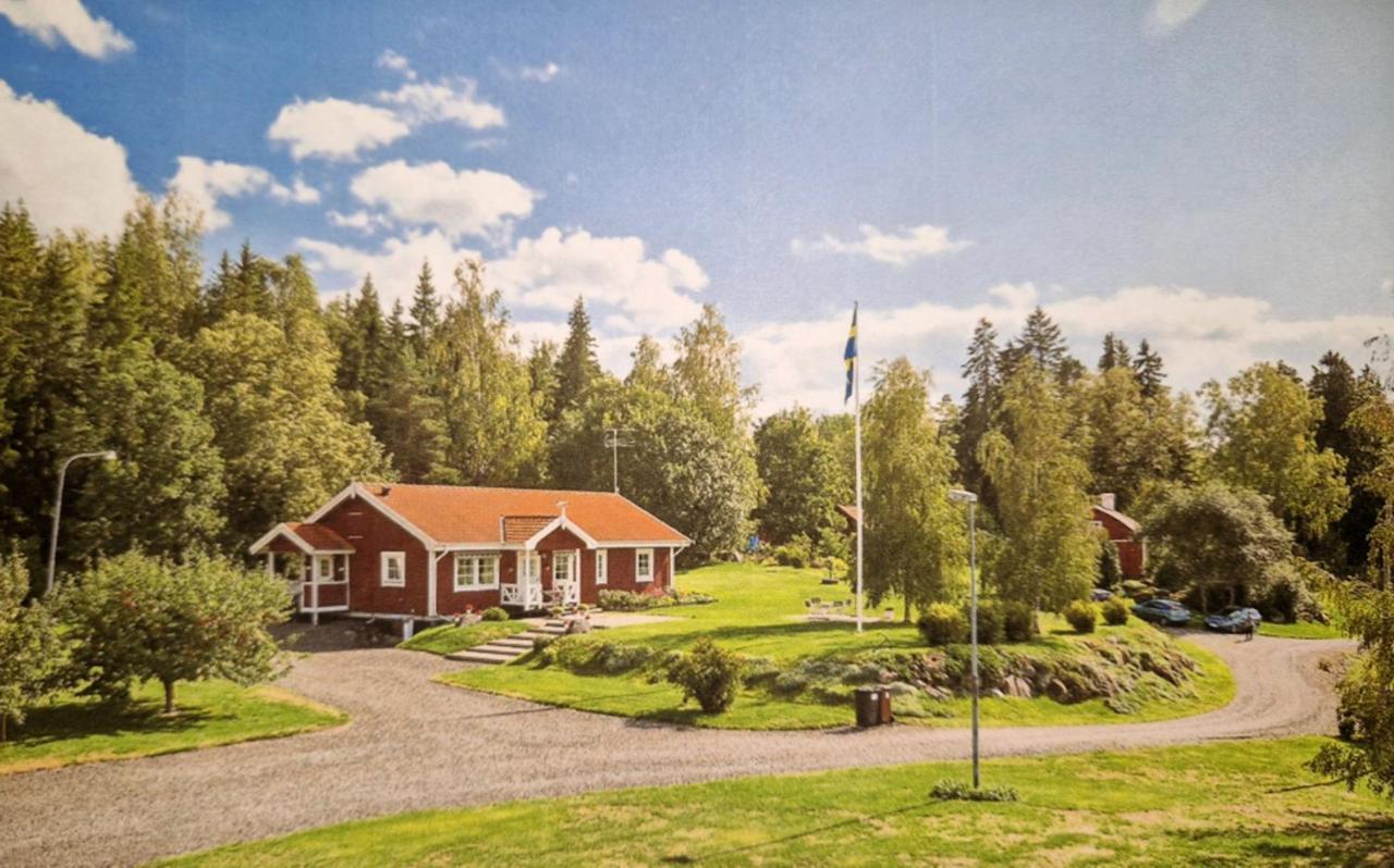 Lantlig Villa Utanfoer Uppsala Alunda Dış mekan fotoğraf